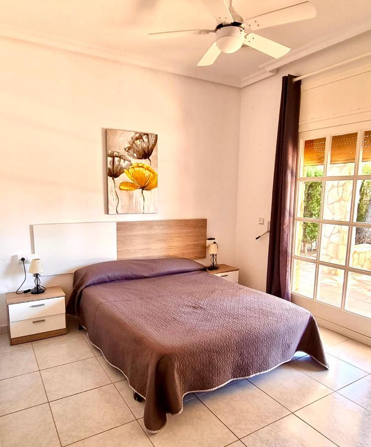 Villa Bella Cala ลาเมตยาเดมาร์ ภายนอก รูปภาพ
